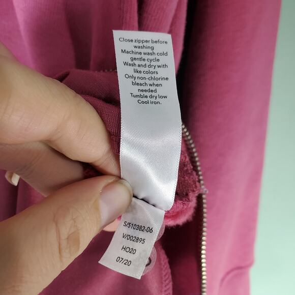 Athleta Womens Victorian Berry Cozy Karma Side Zip Funnel Neck Size Large - Picture 6 of 6